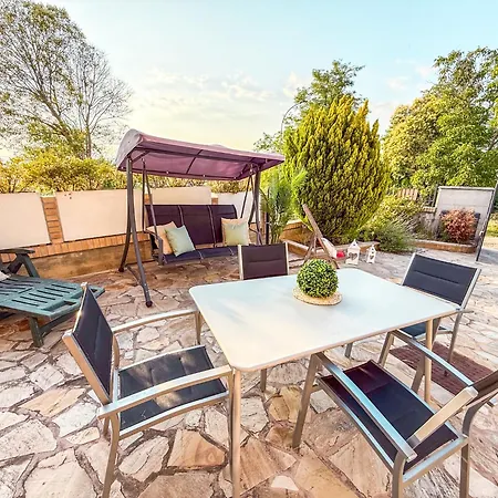 Frankfort In Collina A Monsampolo Tr A834 Apartment *